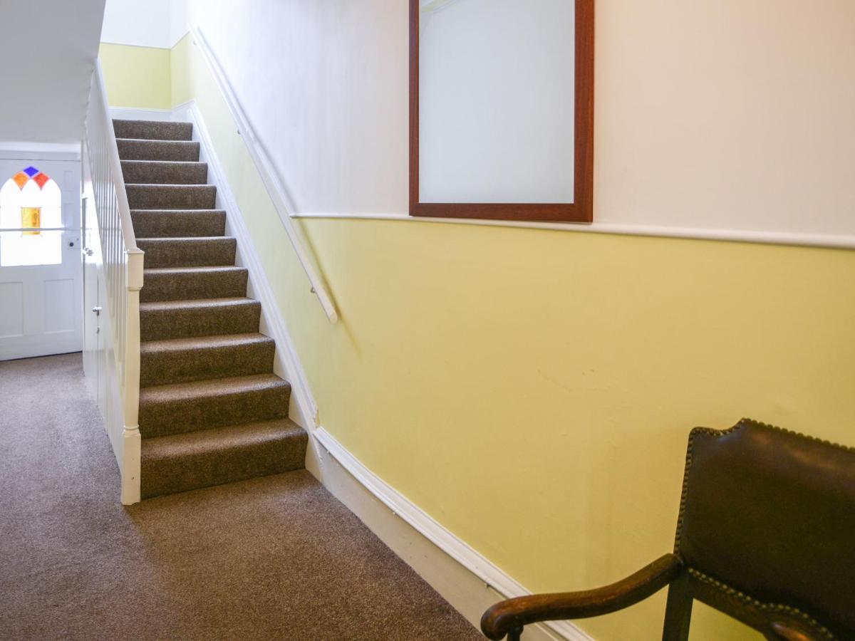 Flat 3, St Agnes House Apartment Лайм Риджис Екстериор снимка